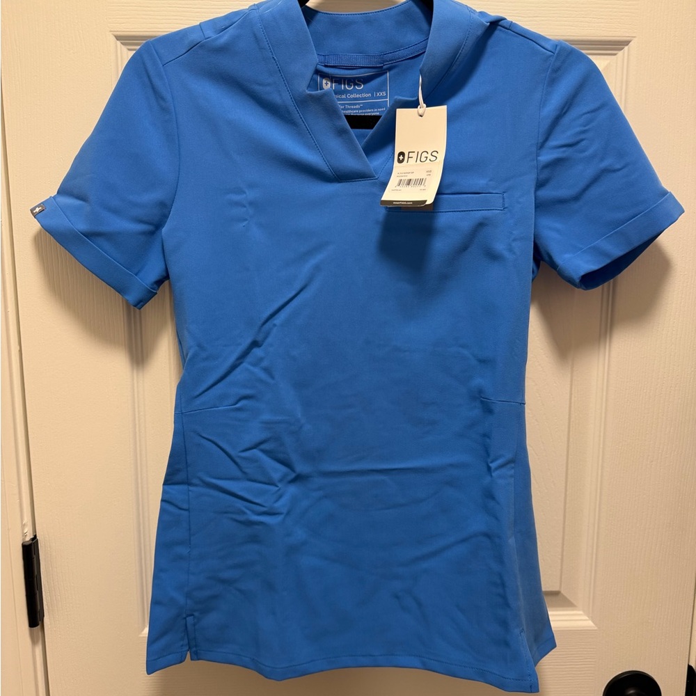 Figs FLO scrub top Capri blue 
XXS NWT